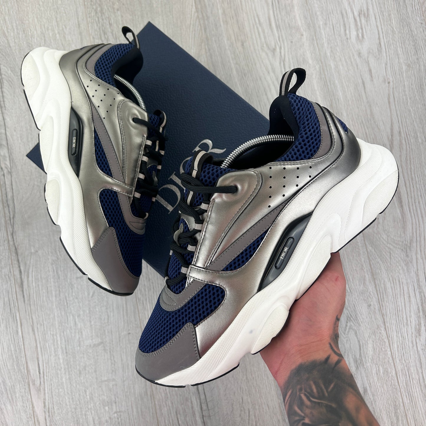 Dior B22 Men’s Navy & Silver Runners - 46