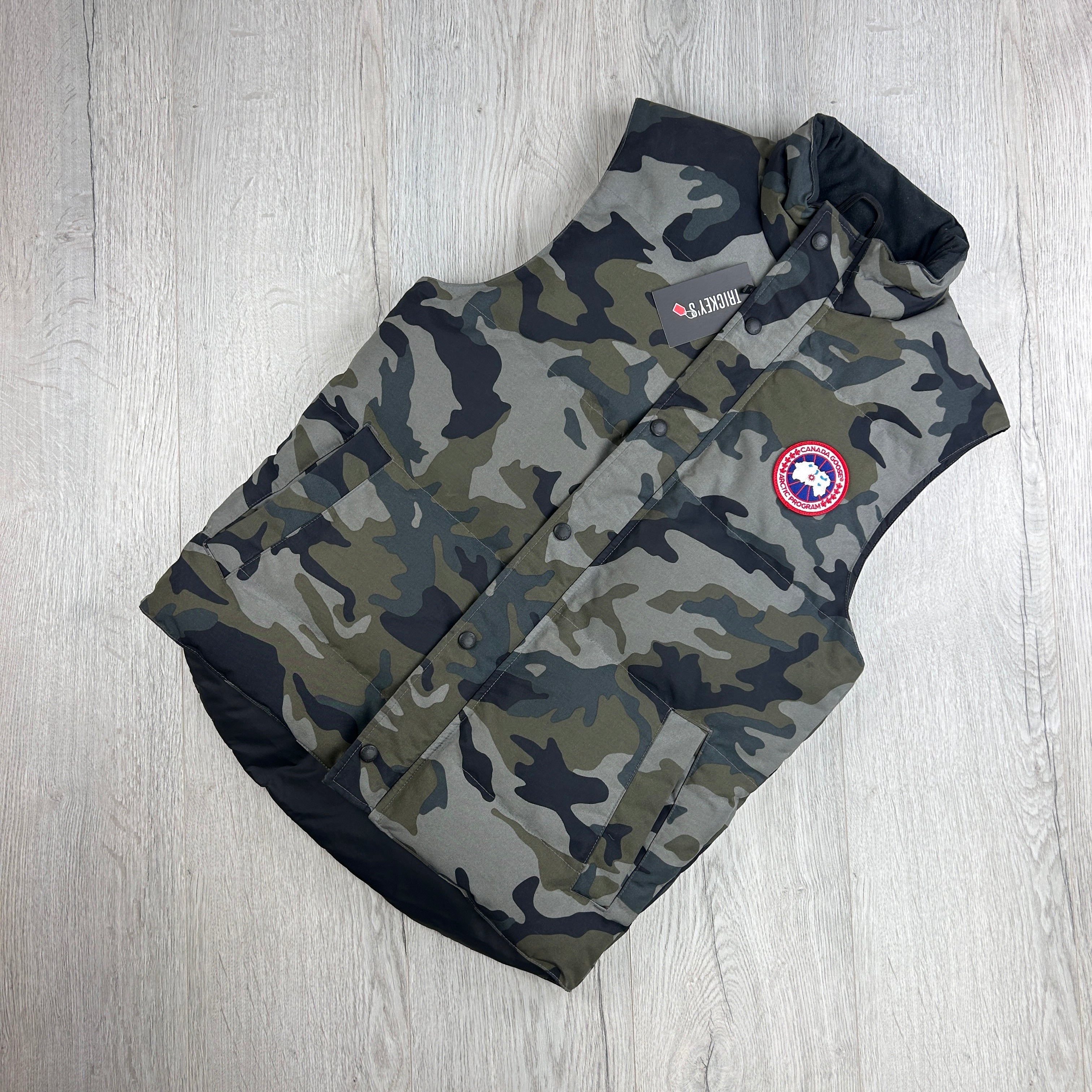 Canada Goose Men's Camo Bodywarmer - Small – Trickey.store