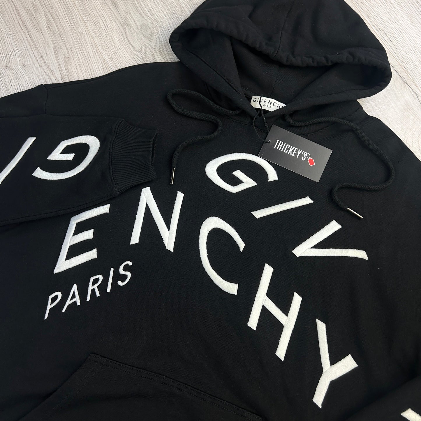 Givenchy Men’s Black Pullover Hoodie Refracted Embroidered - Small