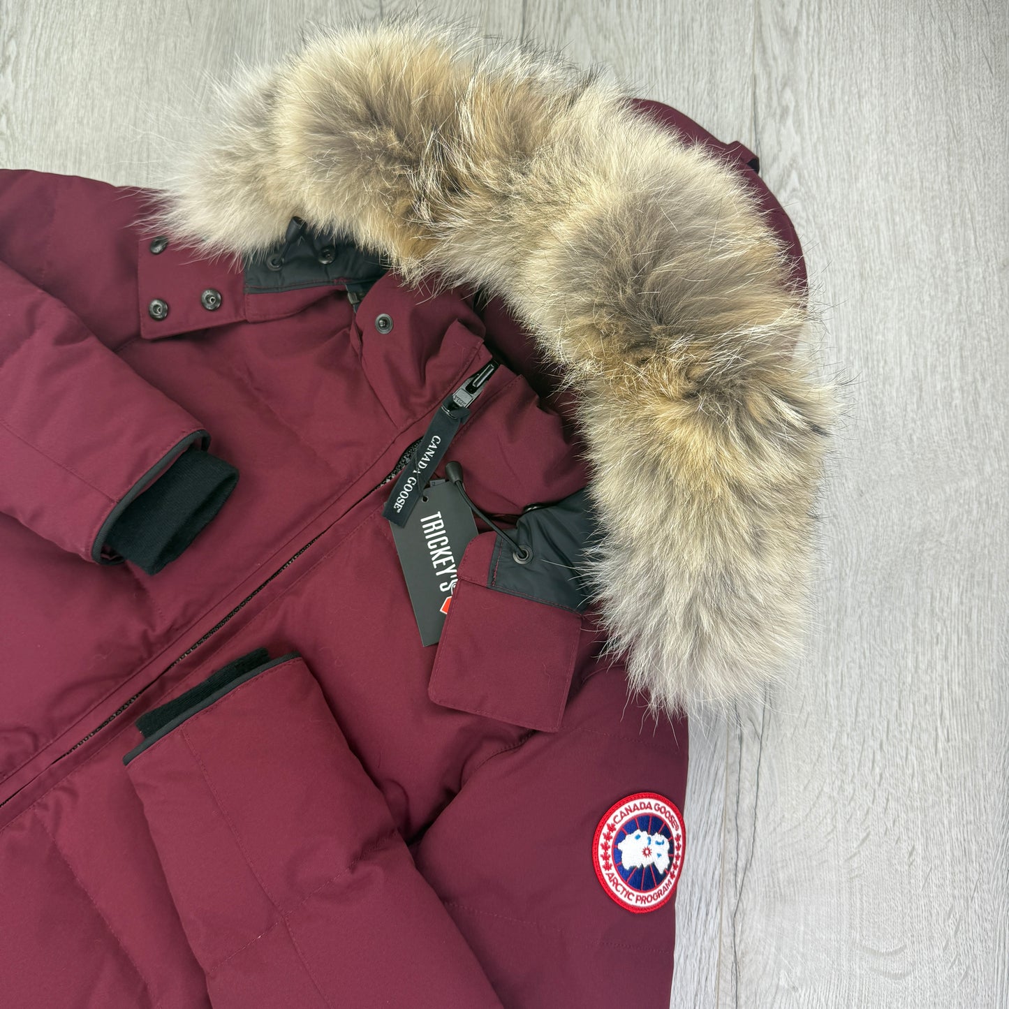 Canada Goose Women’s Burgundy Chelsea Parker Jacket - Small