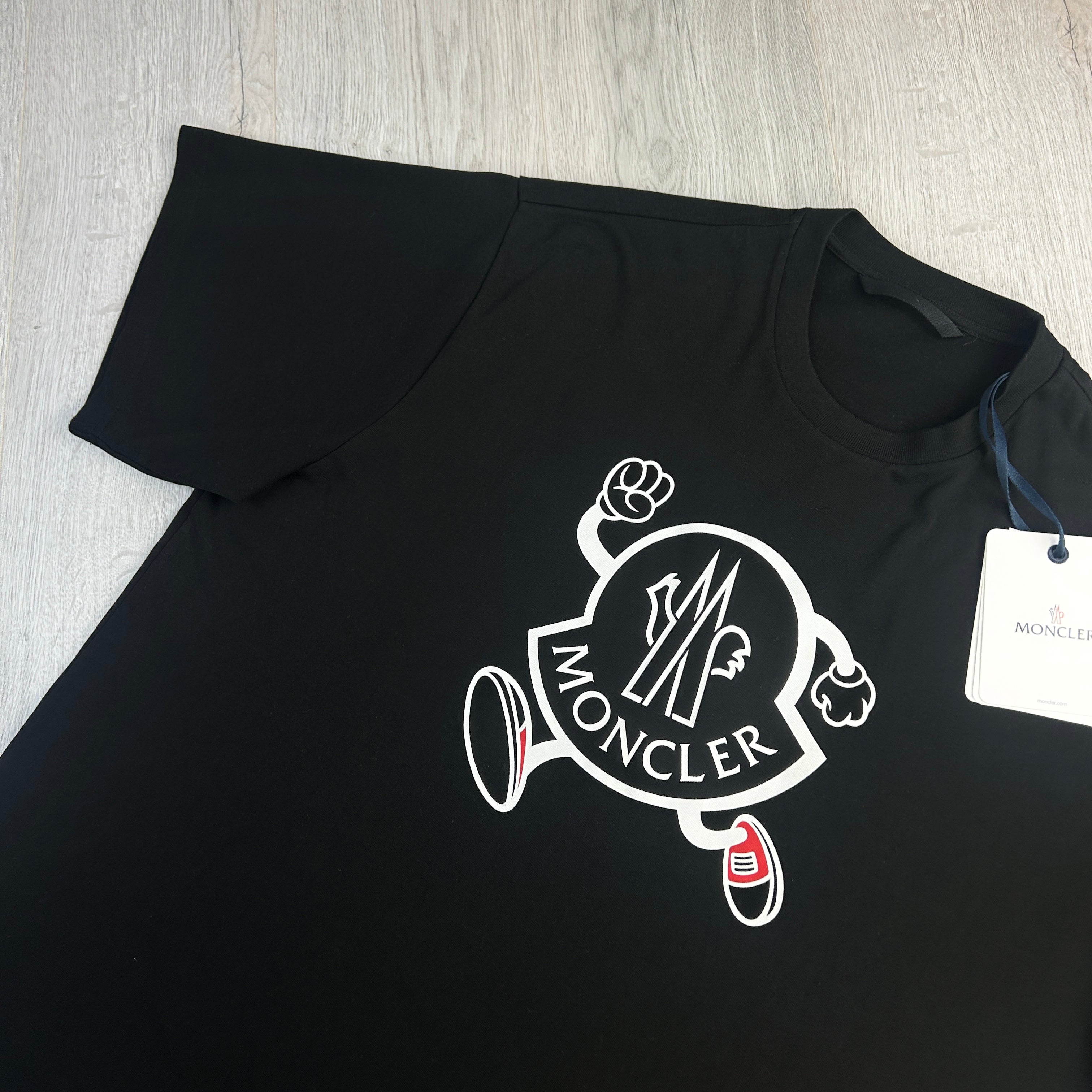 Moncler t shirt on sale with big logo