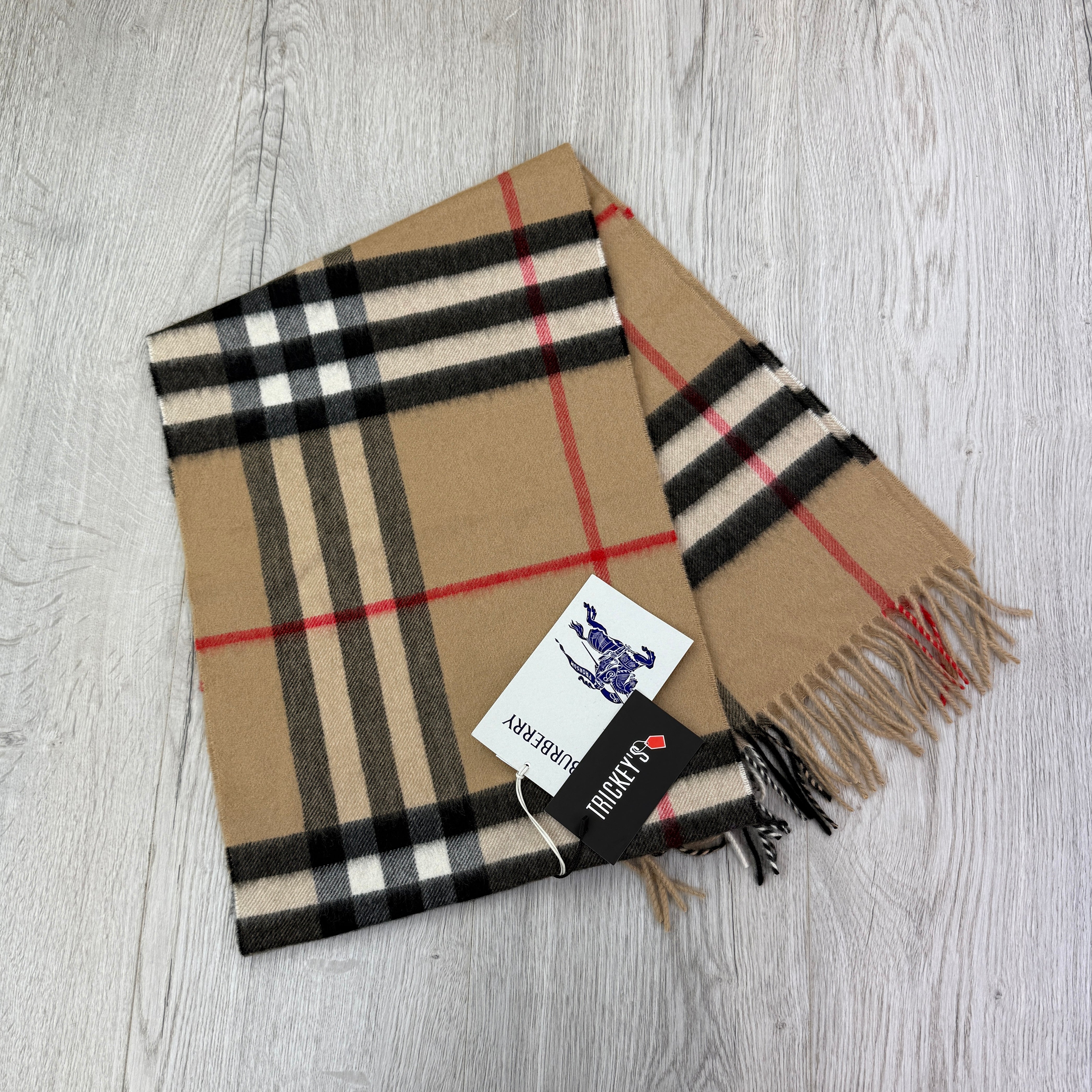 Burberry Men s Classic Check Cashmere Scarf Trickey.store