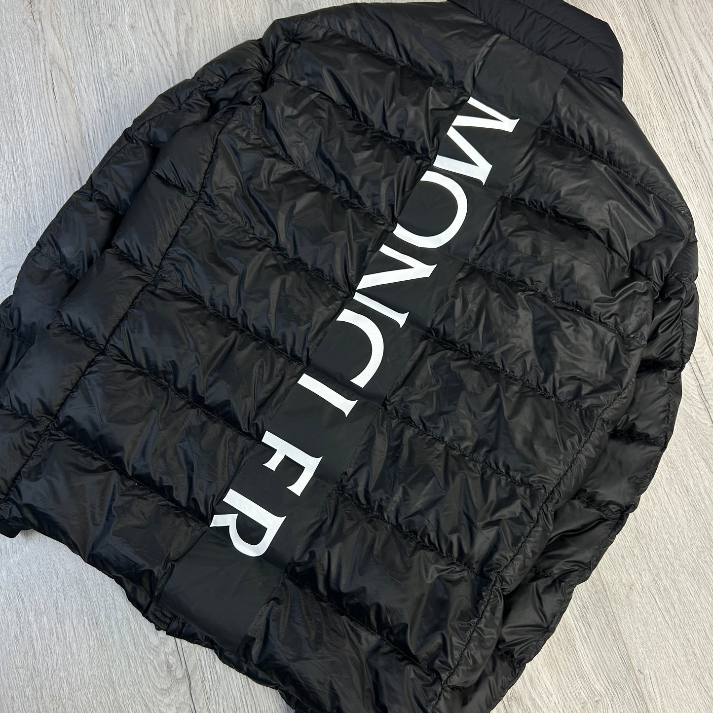 Moncler Men’s Black Zip-up Peyre Down Jacket - Size 5