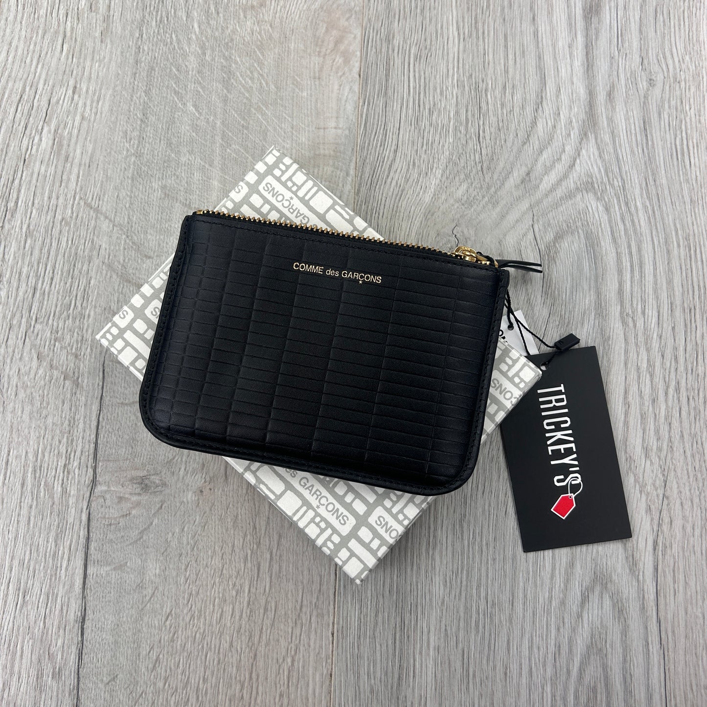 Comme des garcons black zip-up purse