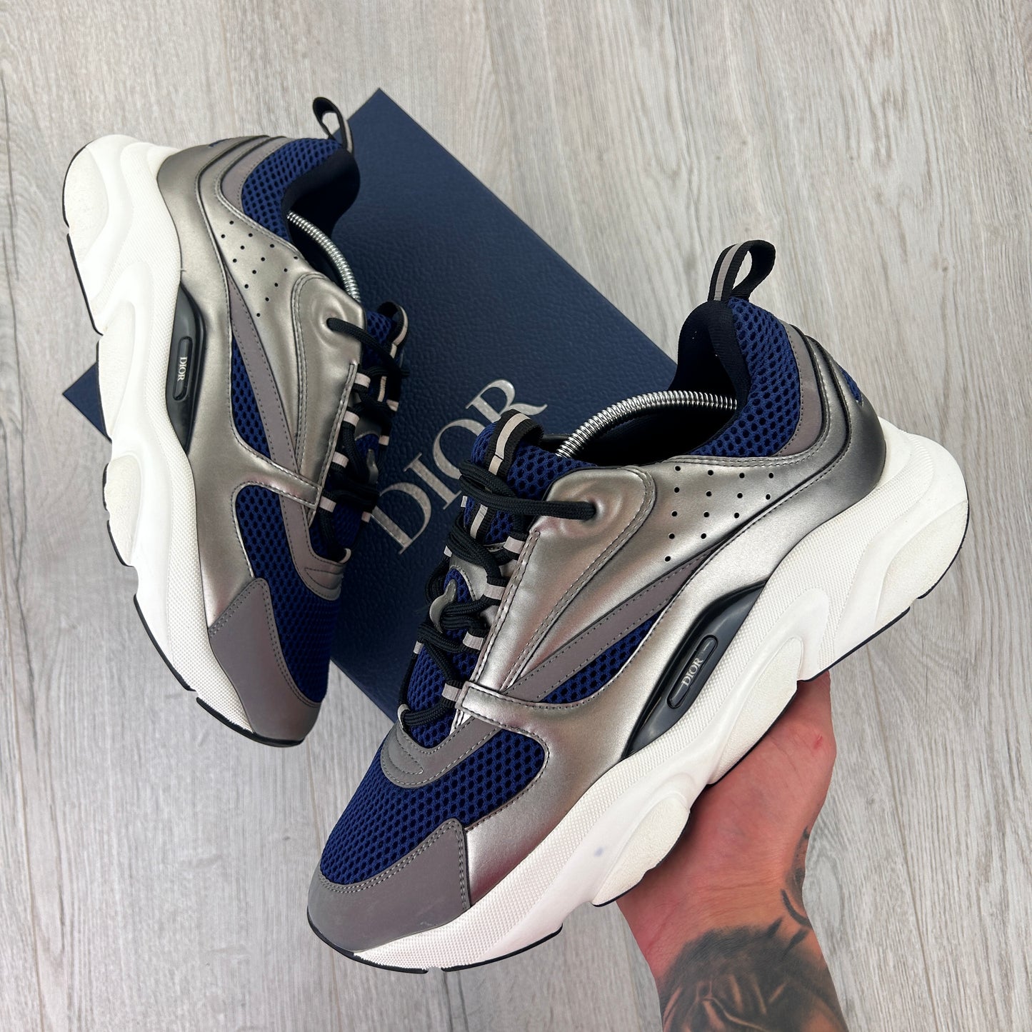 Dior B22 Men’s Navy & Silver Runners - 46