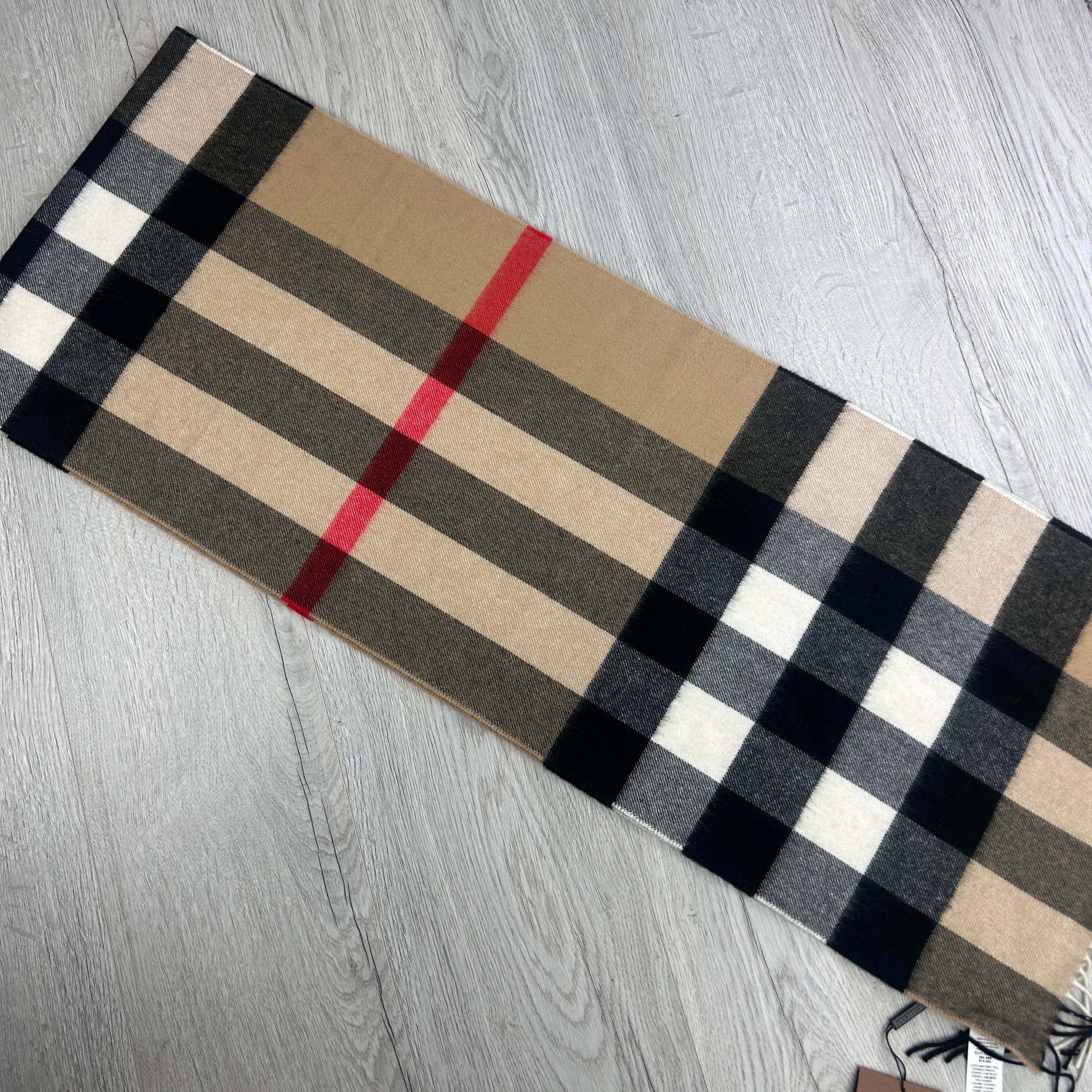 Burberry Big Print Original Cashmere Scarf Trickey.store