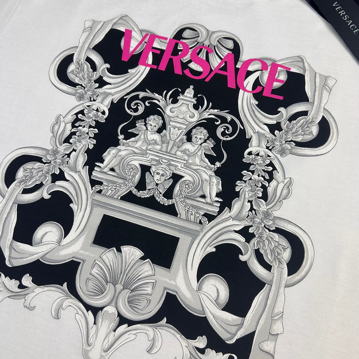 Versace Men’s White T-shirt - Small