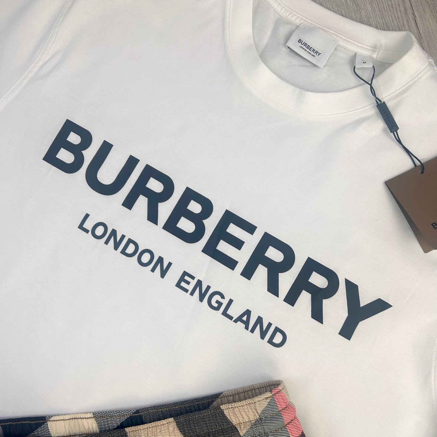 Burberry Men’s T-shirt & Swim Shorts Set