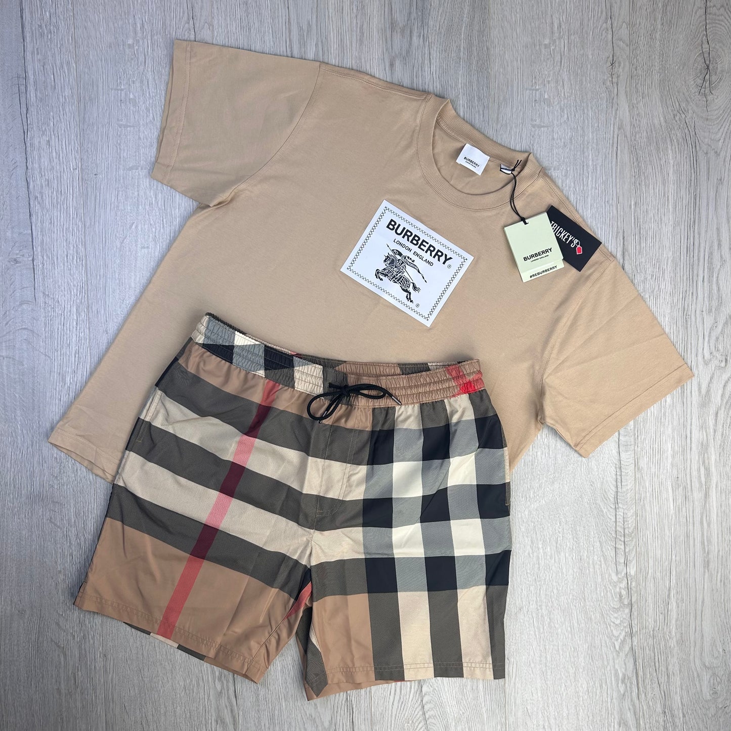 Burberry best sale shorts dhgate