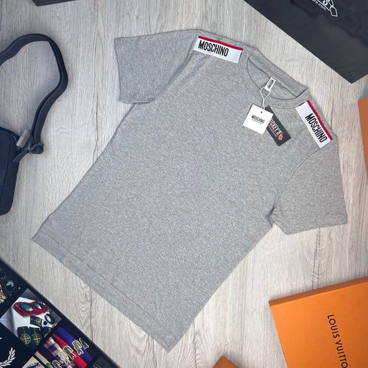 Moschino Men’s Grey short sleeve T-shirt