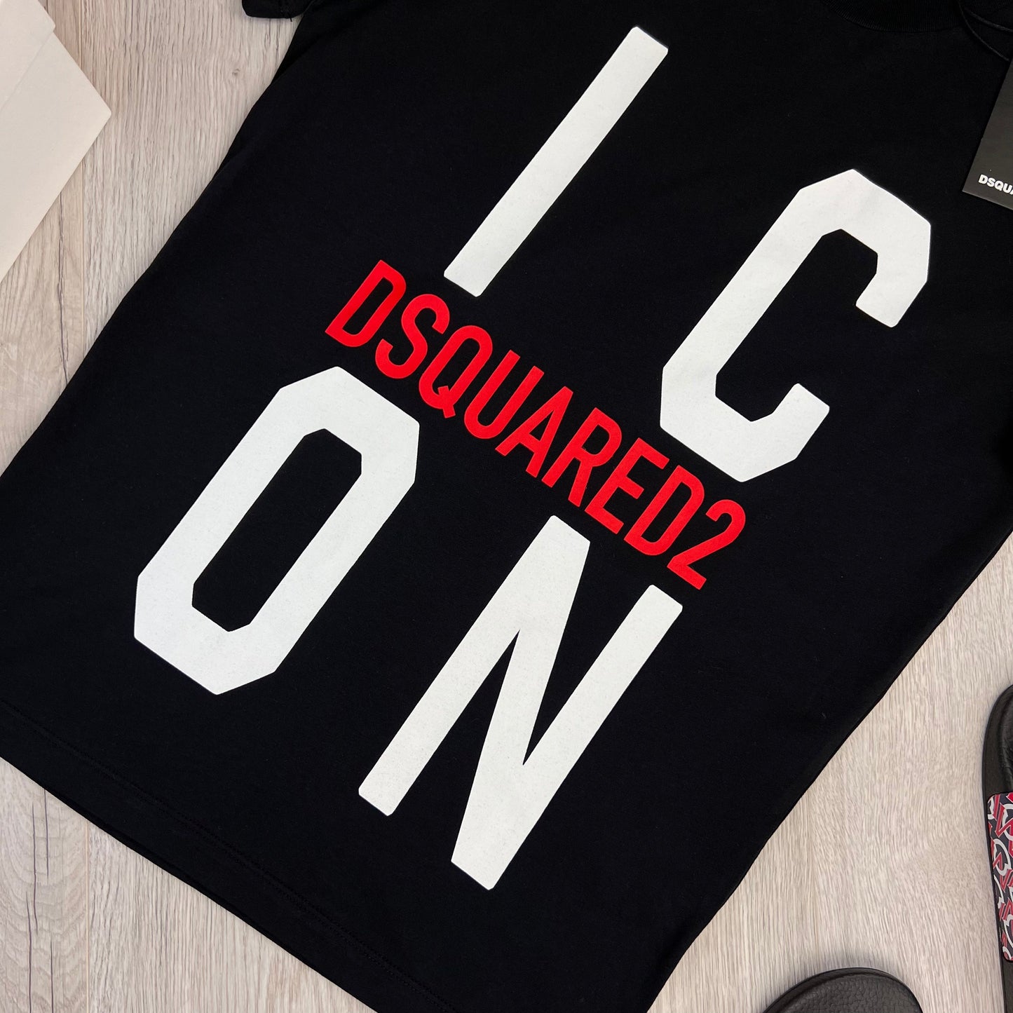 Dsquared2 Men’s Black ‘ICON’ Logo T-shirt