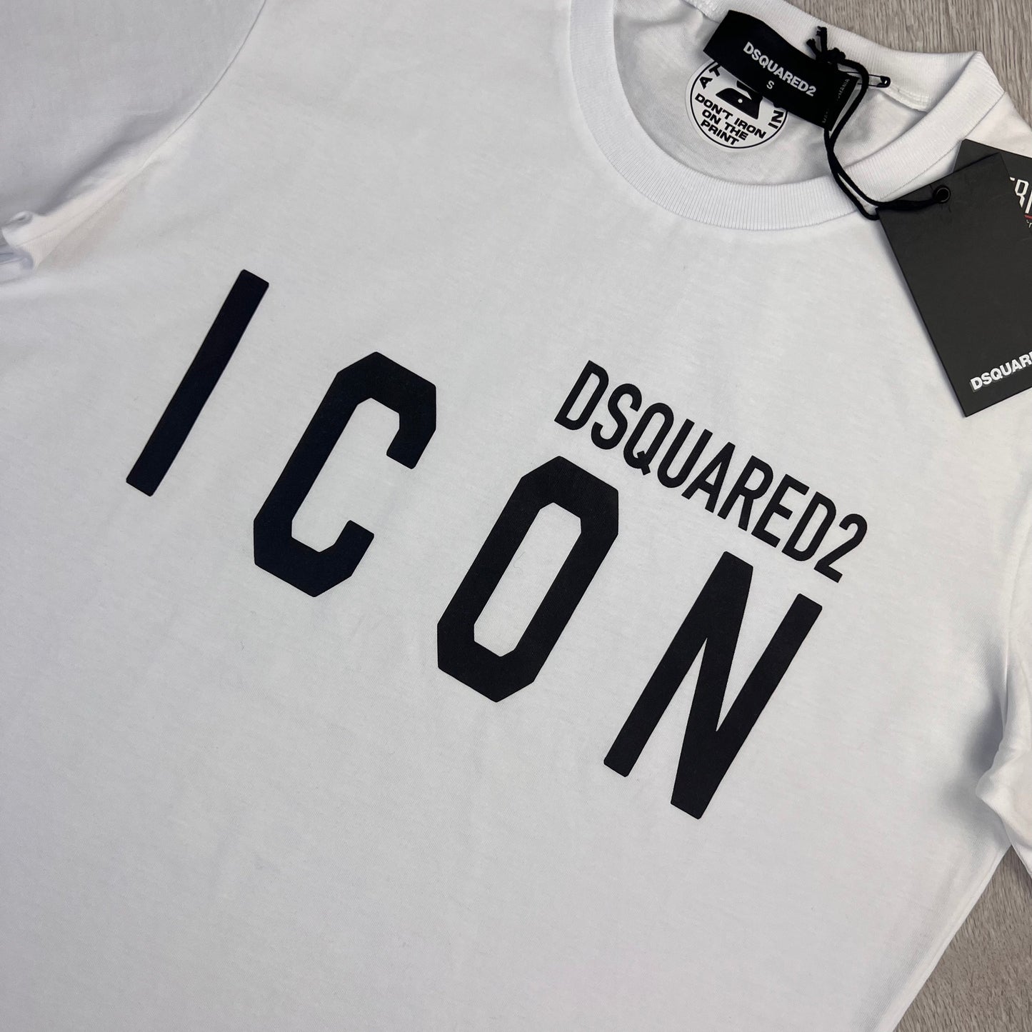 Dsquared2 Men’s ‘ICON’ White T-shirt